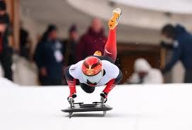 如果杜兰特当年未加盟勇士，詹姆斯领衔的骑士会击败勇士吗？