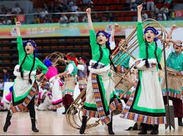 球员15投11分3失误，关键时刻三分打铁